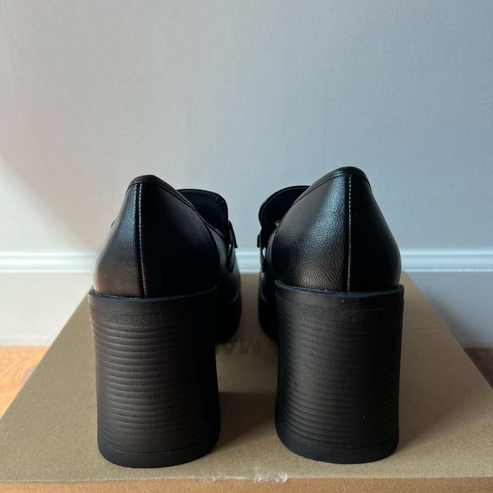 Steve Madden Black Platform Loafers with Gold Detail - Picture 5 of 6